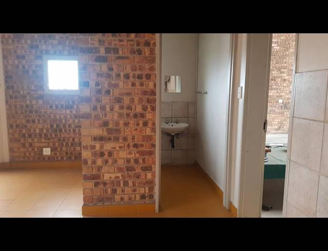 INDUSTRIAL PROPERTY TO RENT IN VANDERBIJLPARK CE 6